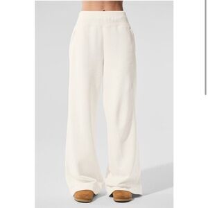 ALO Yoga Serenity Pants